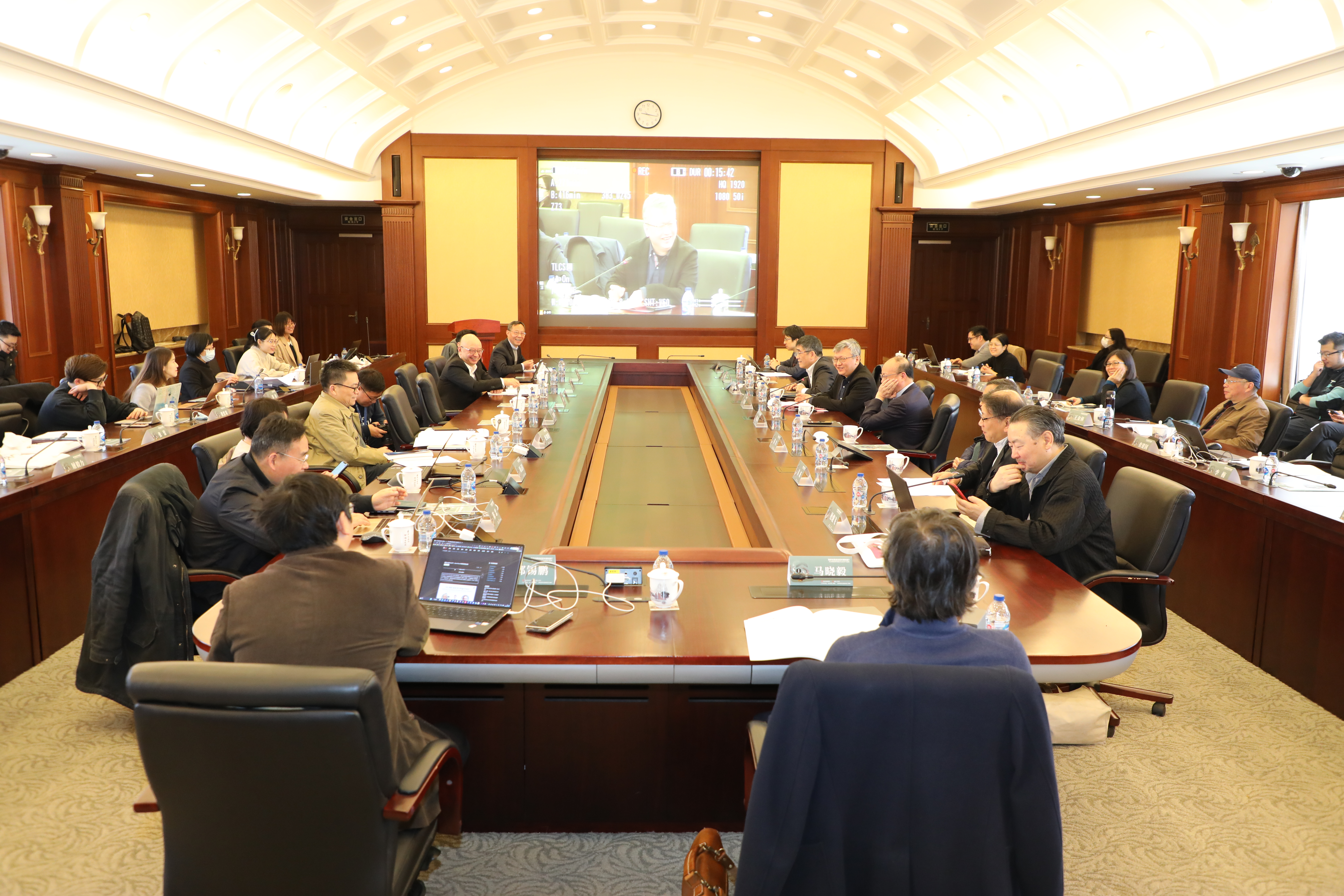 🤔ChatGPT:文明之刃?还是潘多拉魔盒?跨学科反思研讨会揭示人工智能未来影响 🤔ChatGPT:文明之刃?还是潘多拉魔盒?跨学科反思研讨会揭示人工智能未来影响