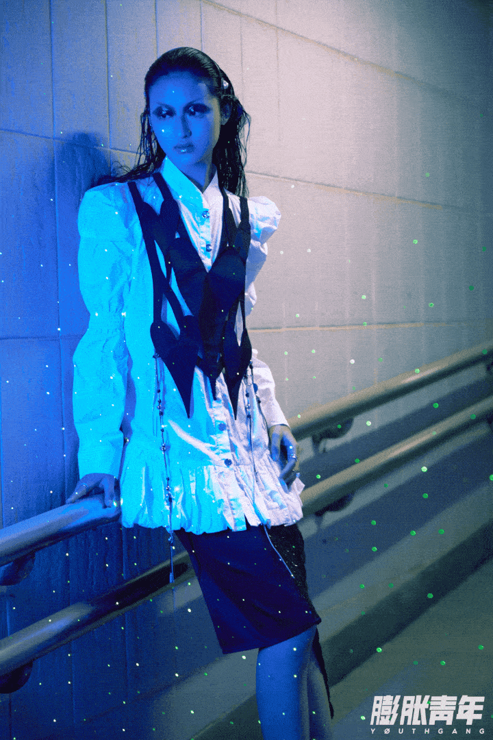 探索无界?ChatGPT开启科幻新纪元?揭秘新人类与外星生命体的激战与共生之路 探索无界?ChatGPT开启科幻新纪元?揭秘新人类与外星生命体的激战与共生之路