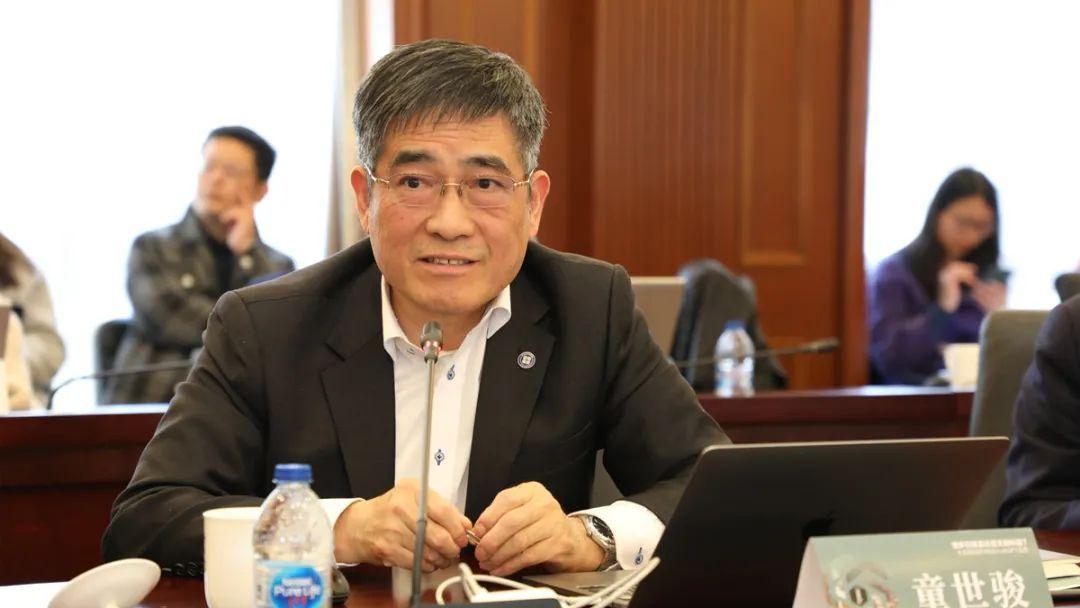 ChatGPT:文明利器还是潘多拉魔盒?跨学科反思下的大挑战与未来探讨 ChatGPT:文明利器还是潘多拉魔盒?跨学科反思下的大挑战与未来探讨