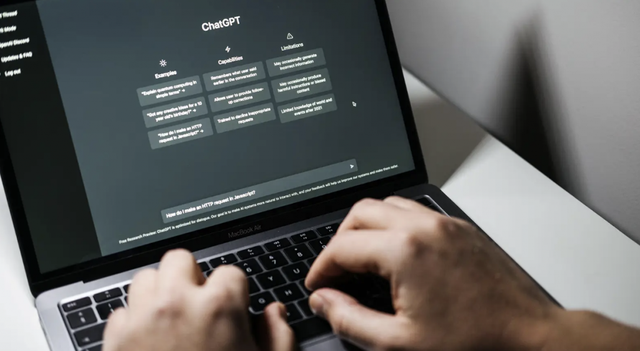 ChatGPT将引发澳洲“裁员潮”,大厂华人职员丢饭碗 ChatGPT将引发澳洲“裁员潮”,大厂华人职员丢饭碗