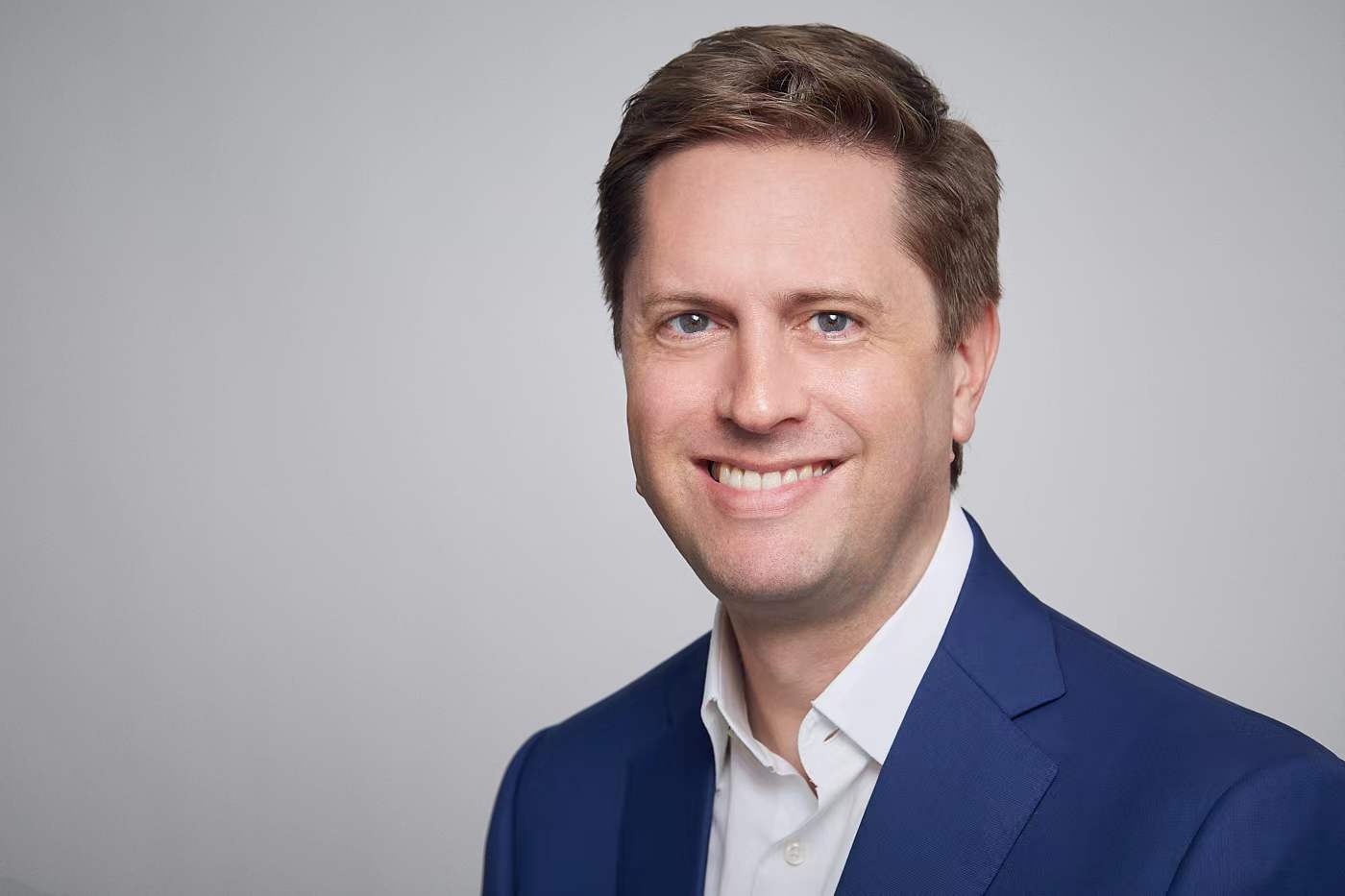 学编程的年轻经理人,未来的管理新挑战?周末编程,企业转型的关键一步? 学编程的年轻经理人,未来的管理新挑战?周末编程,企业转型的关键一步?