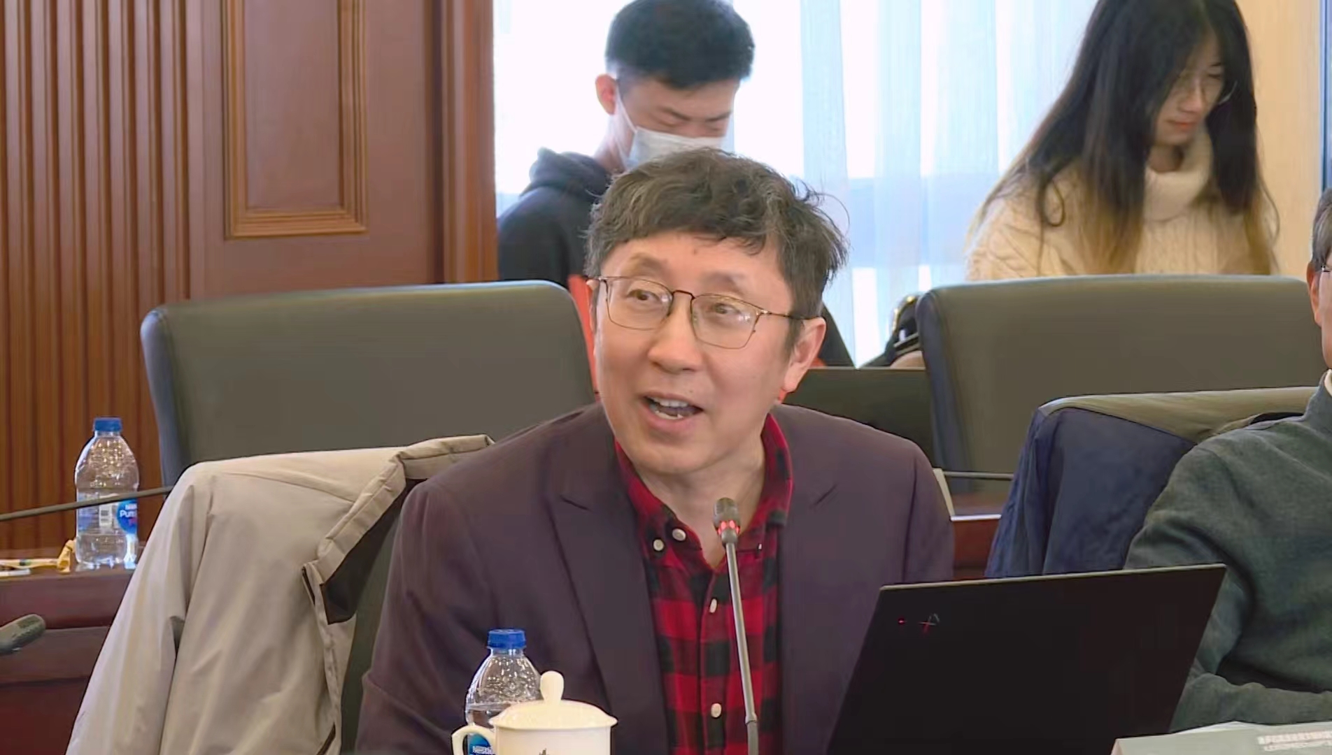 ChatGPT：文明利刃还是潘多拉？哲学学者共探未来影响