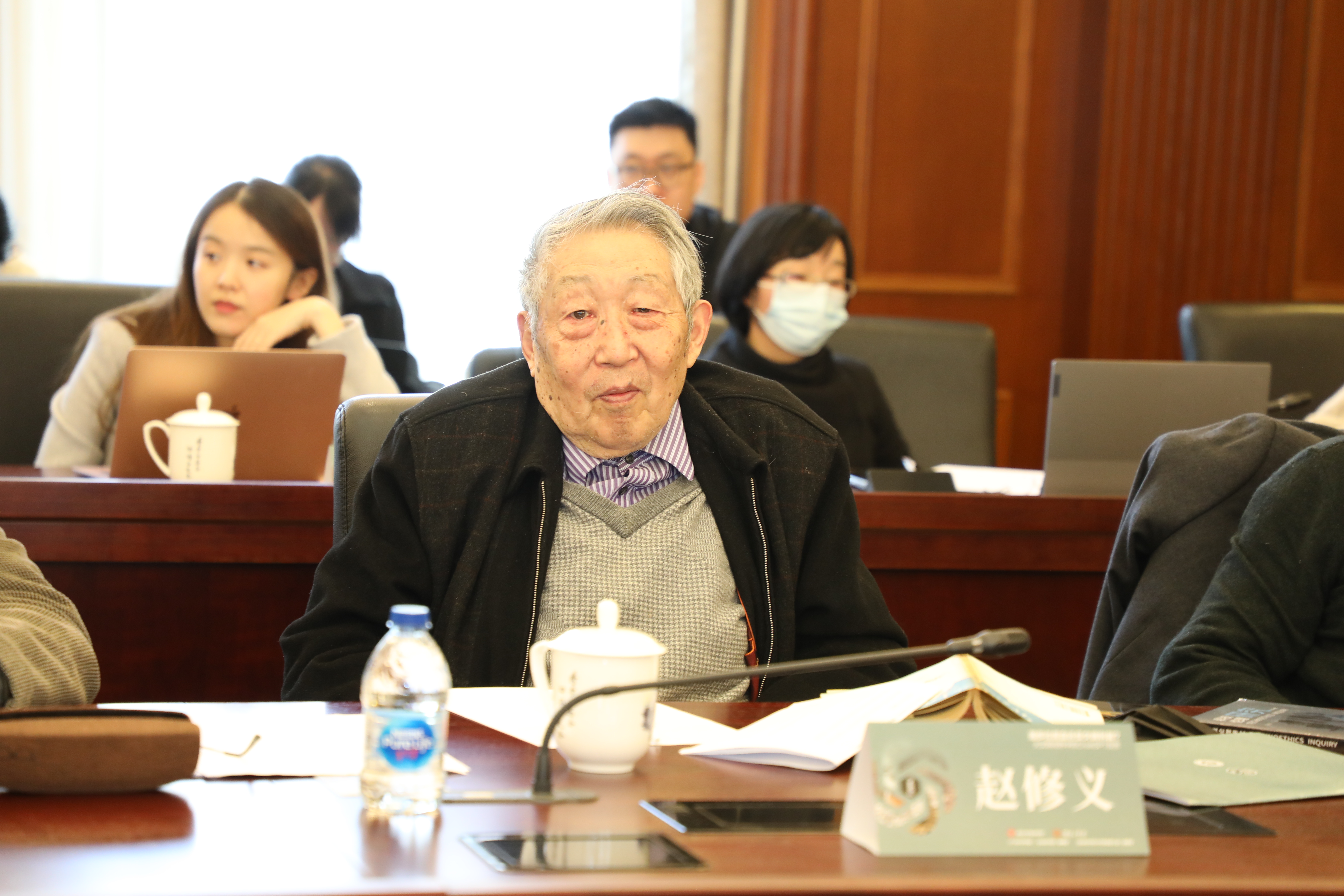 ChatGPT：文明利刃还是潘多拉？哲学学者共探未来影响