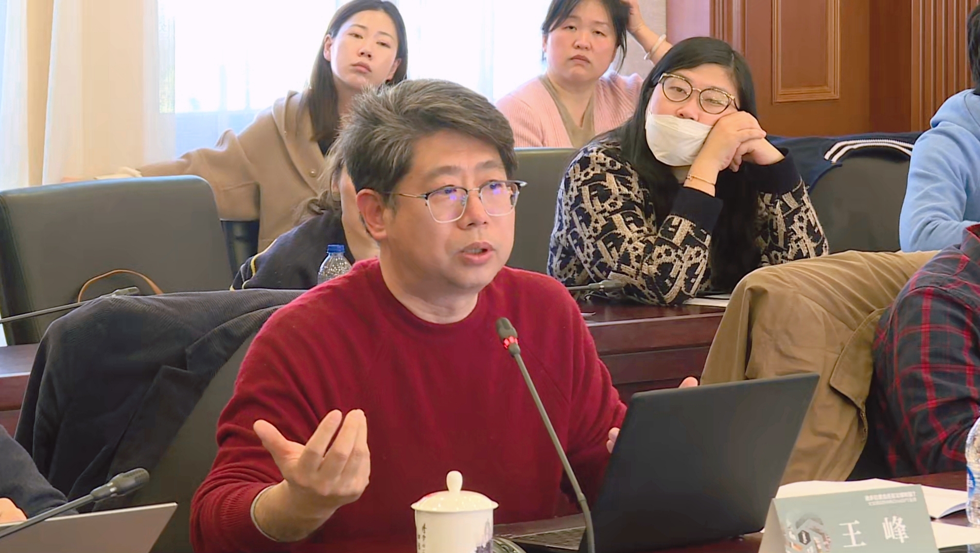 ChatGPT：文明利刃还是潘多拉？哲学学者共探未来影响