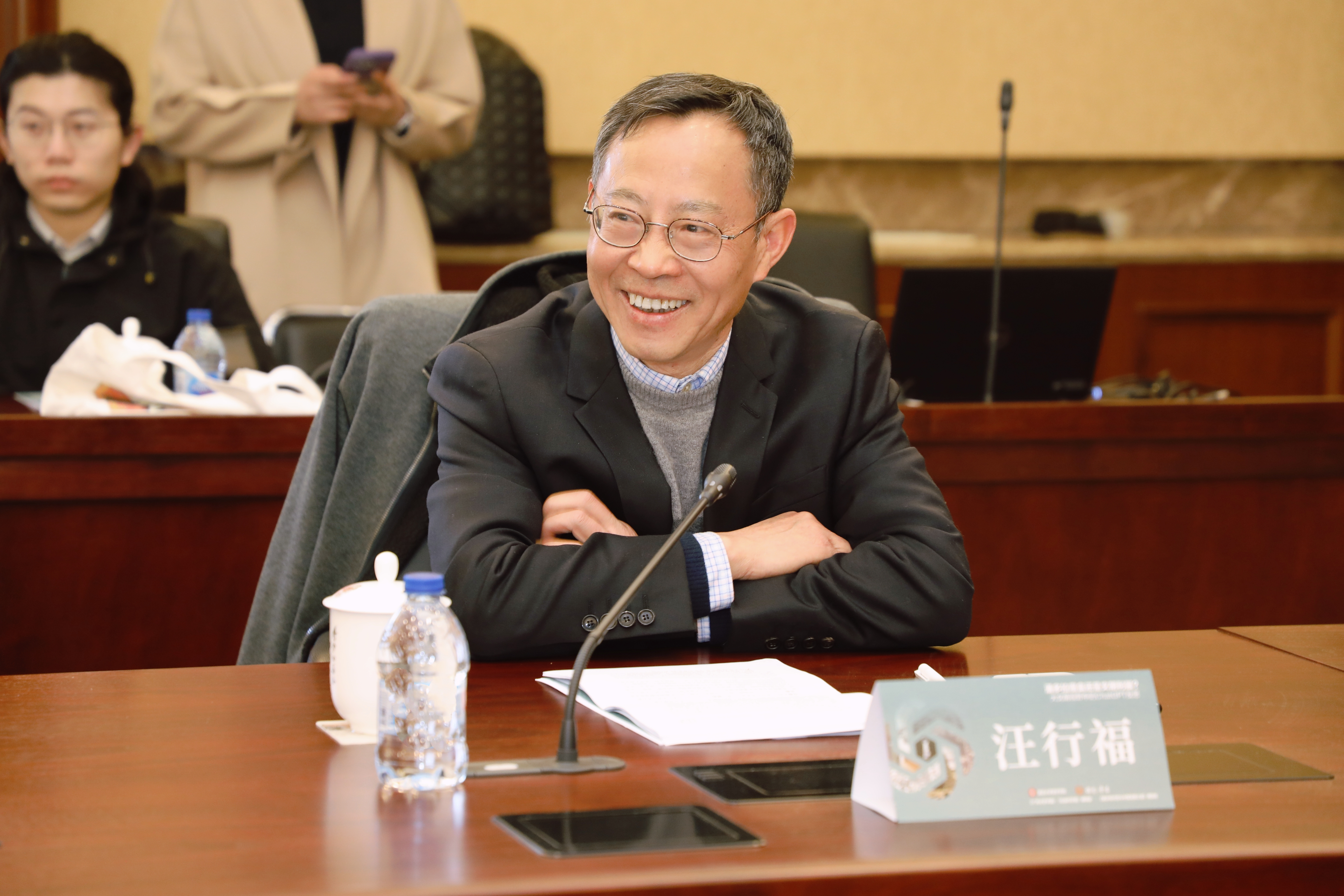 ChatGPT：文明利刃还是潘多拉？哲学学者共探未来影响