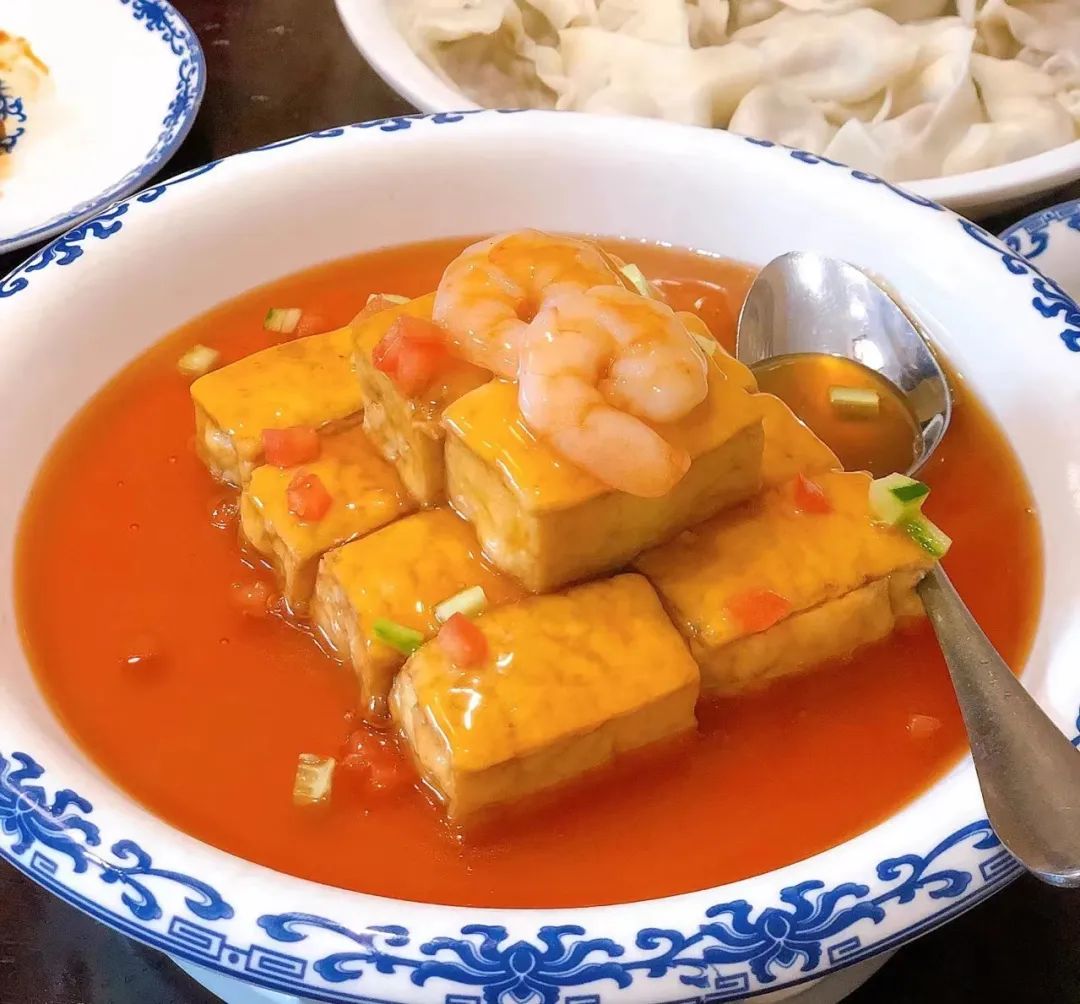 猪肉新吃法？煮熟切片炸，鲜嫩口感超乎想象！