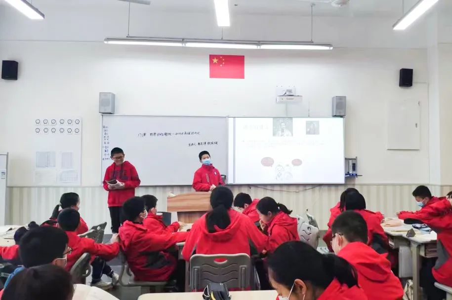 教育未来,ChatGPTvs历史教师?南城巴川带你揭秘教育新风尚 教育未来,ChatGPTvs历史教师?南城巴川带你揭秘教育新风尚