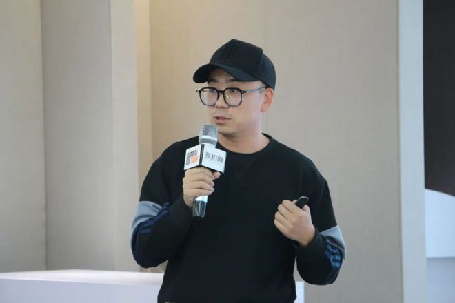 ChatGPT引领教育革命？AI作文，未来已来？