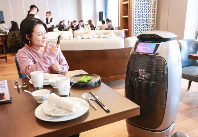 面对AI冲击,普通生该怎样选专业? 面对AI冲击,普通生该怎样选专业?