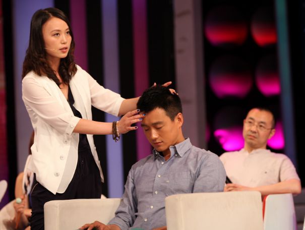 面对AI冲击,普通生该怎样选专业? 面对AI冲击,普通生该怎样选专业?