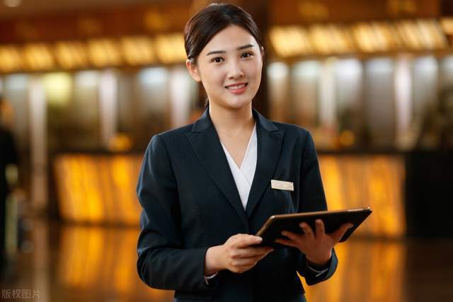 女性职场优势加速来临？ChatGPT时代，情感价值将如何塑造新职场格局?