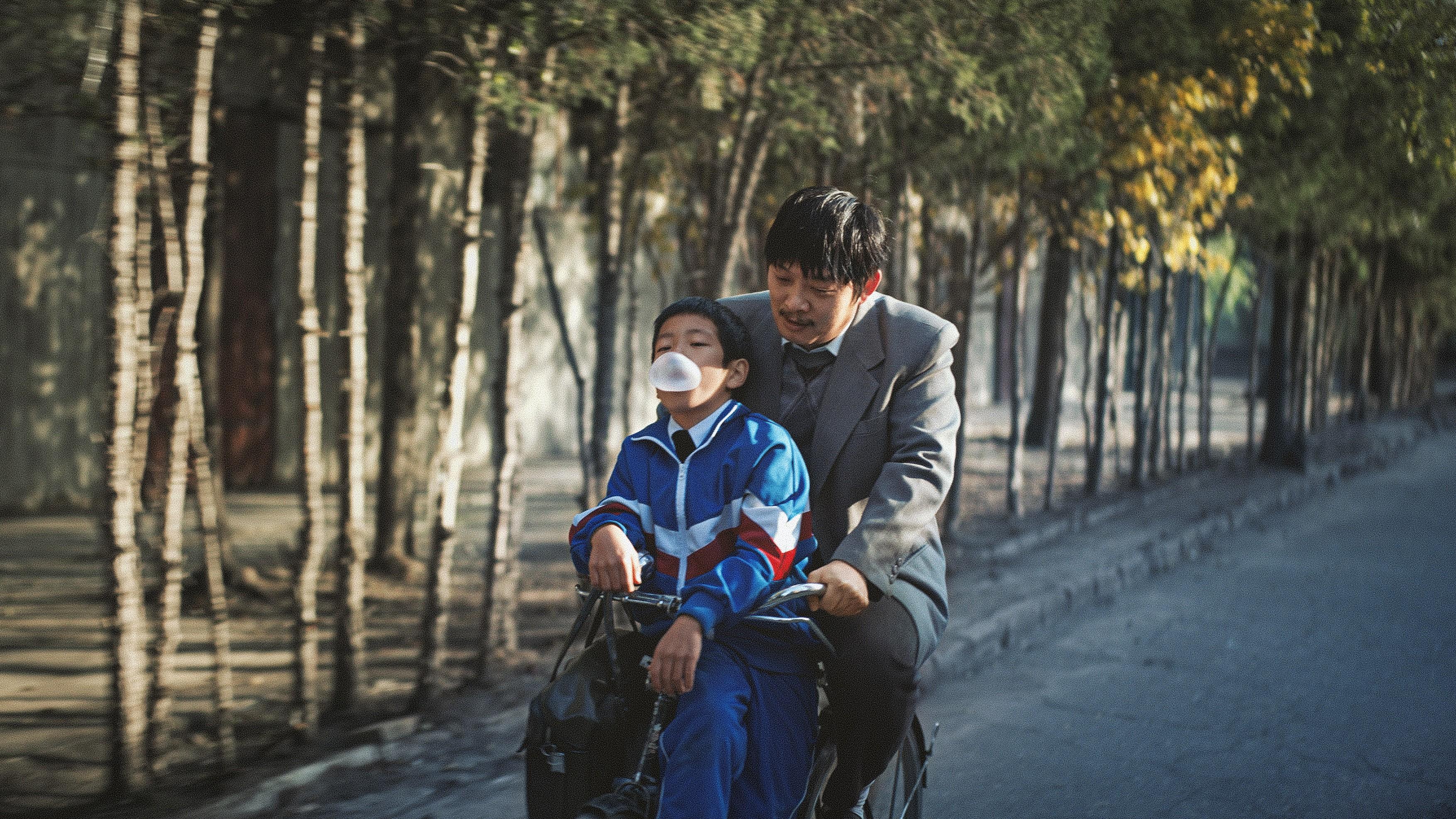 平原上的摩西:角色变色,故事如何依旧打动人心?ChatGPT时代,作家们如何坚守创作的灵魂? 平原上的摩西:角色变色,故事如何依旧打动人心?ChatGPT时代,作家们如何坚守创作的灵魂?