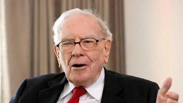 如何看待股神巴菲特的投资转向?他对银行、科技与美国未来的三大洞见 如何看待股神巴菲特的投资转向?他对银行、科技与美国未来的三大洞见