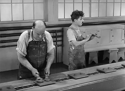 「ChatGPT 焦虑症」在蔓延,我最怕的不是被 AI 取代辛芷蕾X感写真上线,一袭亮片紧身裙,气质优雅妩媚动人 「ChatGPT 焦虑症」在蔓延,我最怕的不是被 AI 取代辛芷蕾X感写真上线,一袭亮片紧身裙,气质优雅妩媚动人