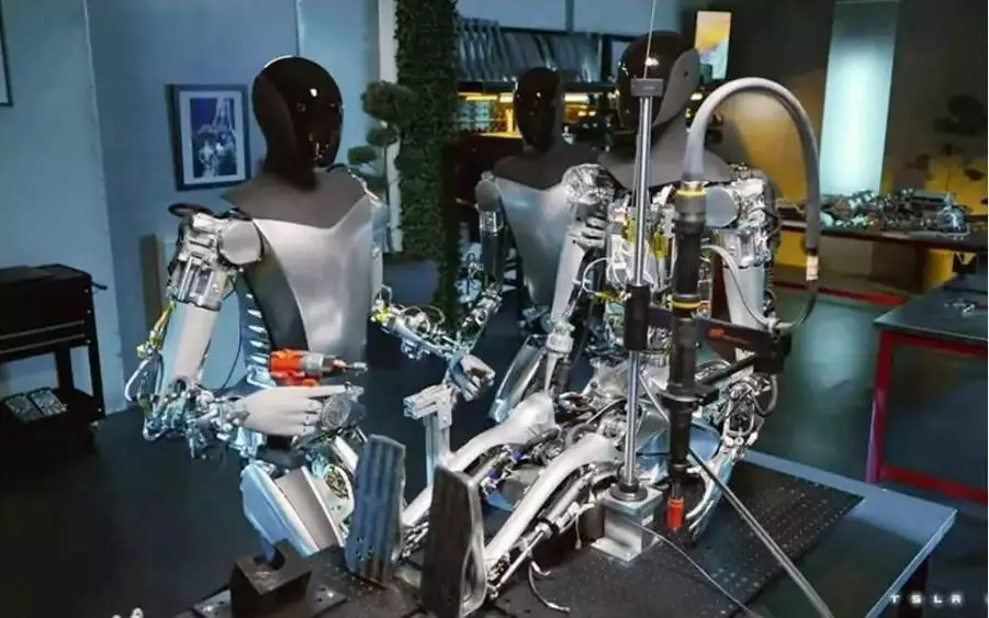 ChatGPT会造成下岗潮？宝马女员工的近况太惨了！整日以泪洗面，还差点都抑郁了