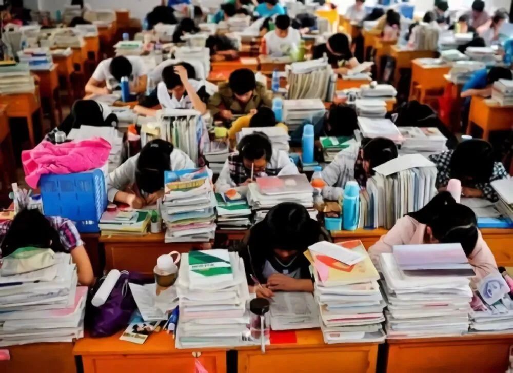 ChatGPT火了，华裔开发者背后的教育密码是什么？AI教育，我们准备好了吗？