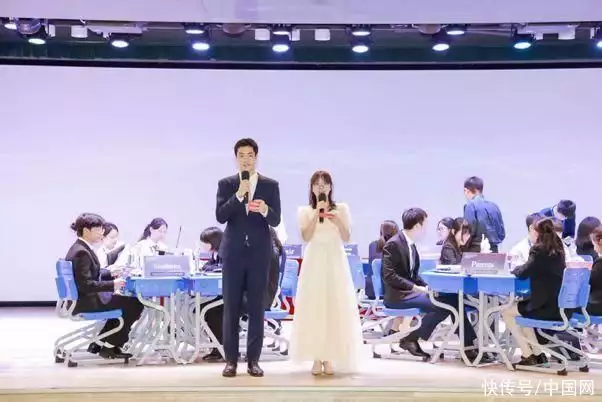 南山区第六届高中英语创新提案峰会:探讨ChatGPT对教育的影响 南山区第六届高中英语创新提案峰会:探讨ChatGPT对教育的影响