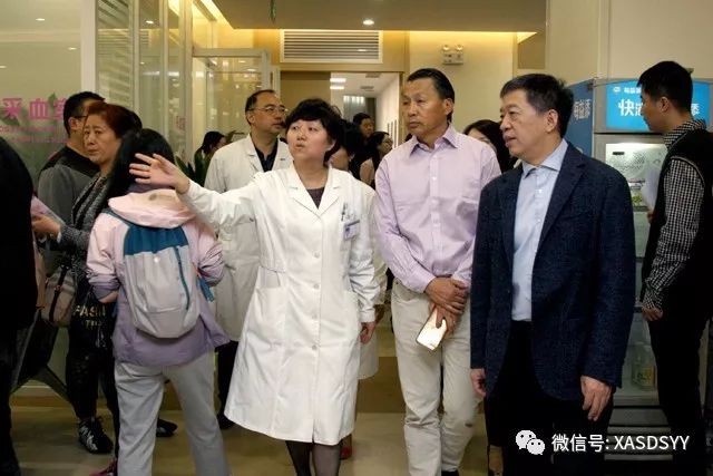 美国AI教授专家团队莅临市第四医院  携手合作人工智能硬科技