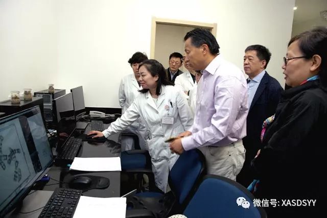 美国AI教授专家团队莅临市第四医院  携手合作人工智能硬科技