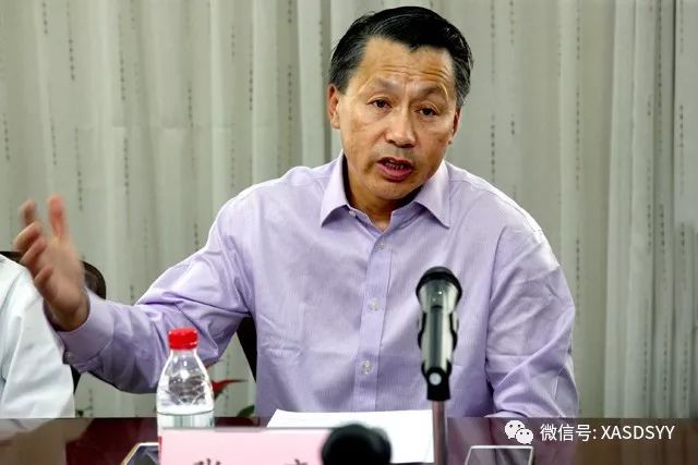 美国AI教授专家团队莅临市第四医院  携手合作人工智能硬科技