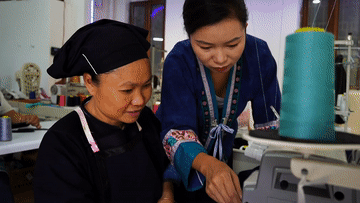 身穿布依，绣娘的心声：传承非遗，织梦幸福