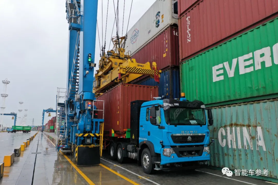 何晓飞教授的低调宝藏，飞步如何一鸣惊人？自动驾驶全栈系统与微公交接驳，行业新领军者！