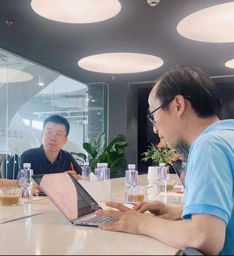 刘胜军教授点赞iCourtAlpha,称法规可视化与律所管理模块功能强大，AI垂域大模型Alpha