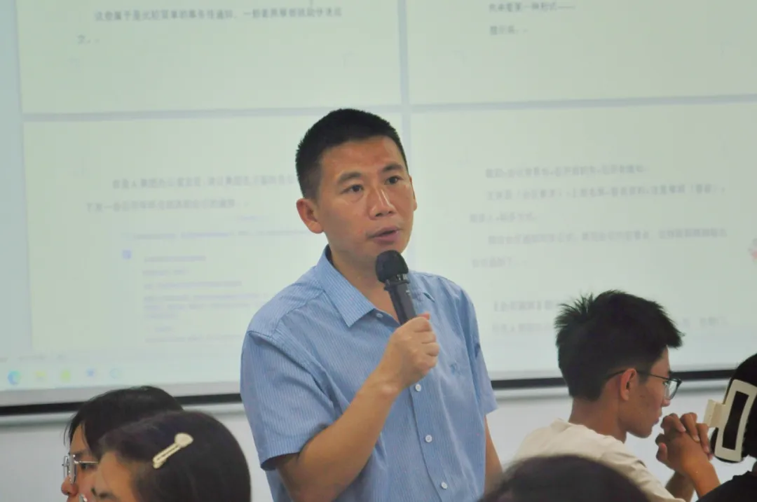 讲坛回顾 | 创业加速器：利用AI工具优化公文写作流程